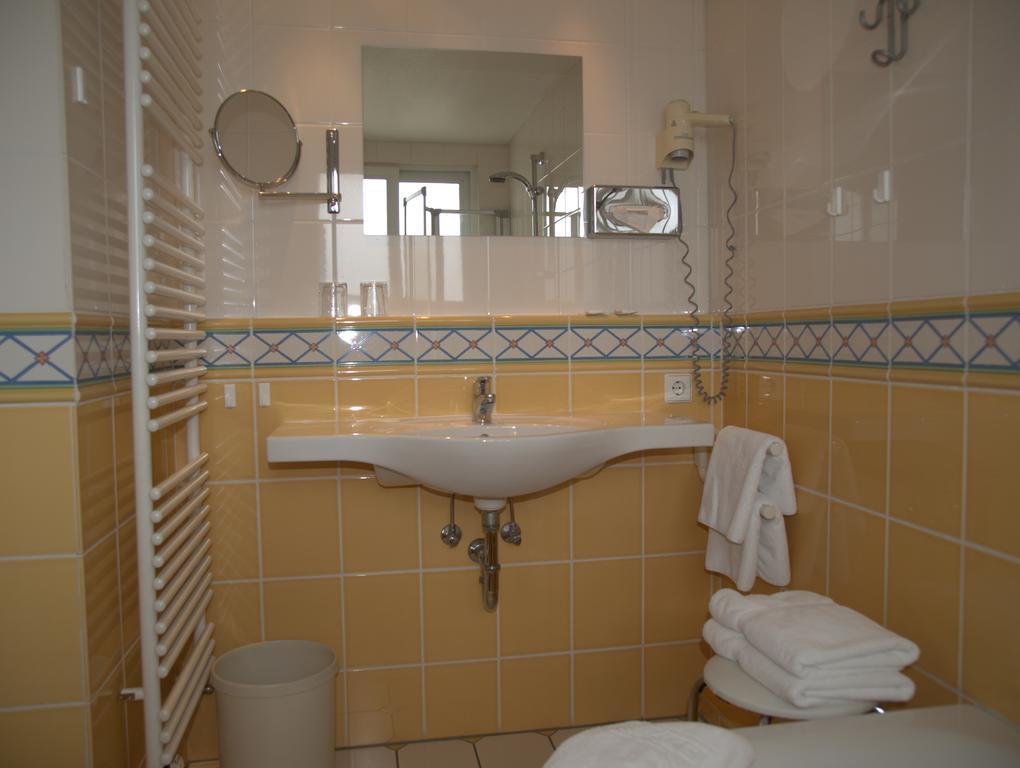 Hotel Alpenblick Garni Uberlingen Ruang foto